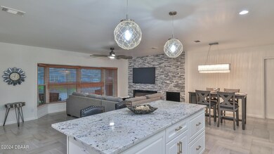 3 Wisteria Dr-42