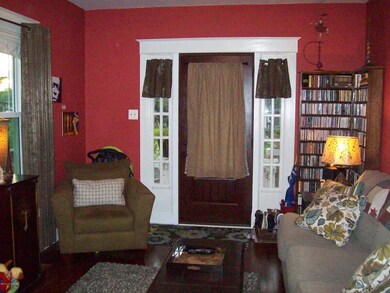 1600 Lucia Ave, Louisville, KY 40204 - photo 2