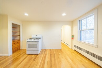 1026 Chestnut St unit 2A, Newton, MA 02464 - photo 5