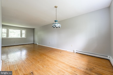 194 Meadowland Dr, Red Hill, PA 18076 - photo 7