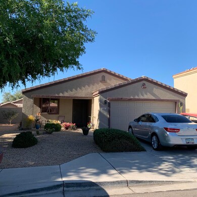 8418 W Watkins St, Tolleson, AZ 85353 - photo 2