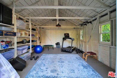 The Perfect Office or Gym Area