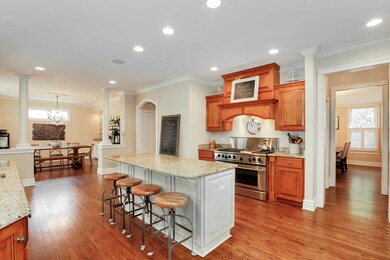 123 S Blanchard St, Wheaton, IL 60187 - photo 7