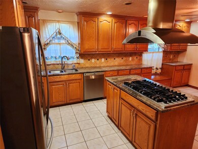 5303 Council Grove Ln, Houston, TX 77088 - photo 7