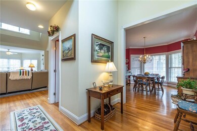 5100 Woodberry Forest Rd, Greensboro, NC 27406 - photo 6