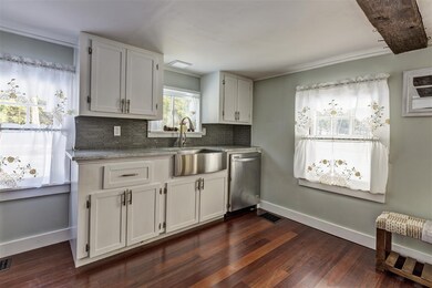 136 Trues Brook Rd, West Lebanon, NH 03784 - photo 3