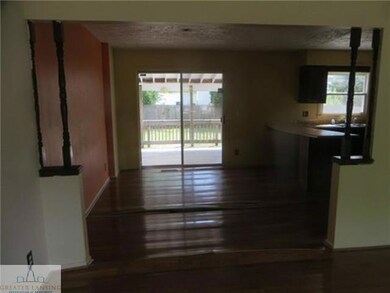3309 Viola Dr, Lansing, MI 48911 - photo 4
