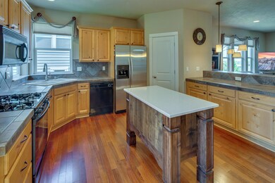 4166 SW Rhyolite Place, Redmond, OR 97756 - photo 7