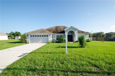 572 Hatchwood Dr, Haines City, FL 33844 - photo 2