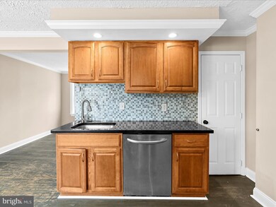 19 Flagship Rd, Dundalk, MD 21222 - photo 5