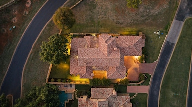 102 Estrella, Horseshoe Bay, TX 78657 - photo 2