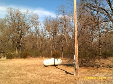 4620 E Texaco Rd, Cushing, OK 74023 - photo 2