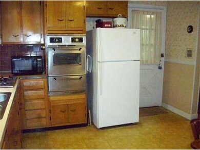 82 Hemlock Dr, Holliston, MA 01746 - photo 6