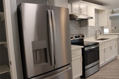 4106 Delhi St, Houston, TX 77022 - photo 6