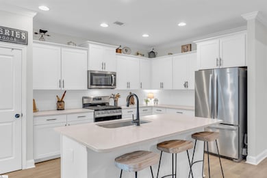 405 Townsend Ave, Greer, SC 29651 - photo 3