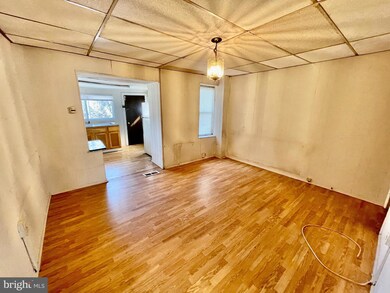 472 Potterton Heights, Philadelphia, PA 19144 - photo 3