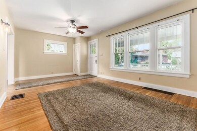 128 Garden Rd, Columbus, OH 43214 - photo 5