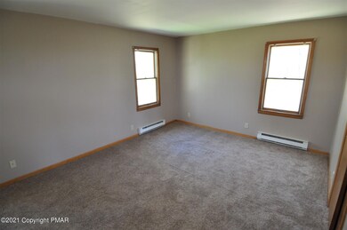 1327 North St, Jim Thorpe, PA 18229 - photo 5