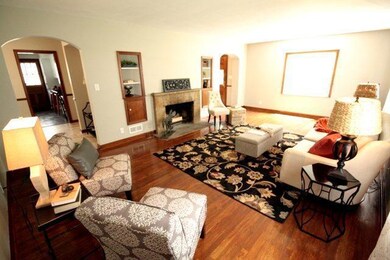 160 E Schreyer Place, Columbus, OH 43214 - photo 7