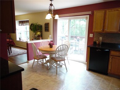 Dine In Kitchen with Beautiful View