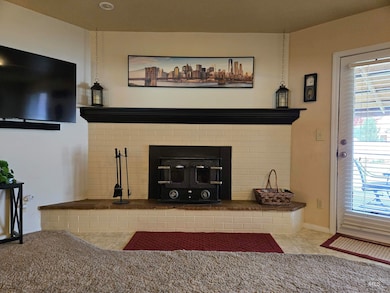 1439 Hunter Ln, Ontario, OR 97914 - photo 7