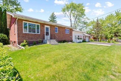 15 New Hampshire Ave, Rensselaer, NY 12144 - photo 3