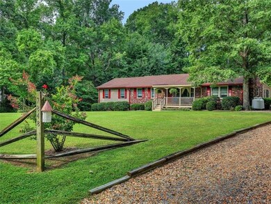 7848 Timber Dr, Quinton, VA 23141 - photo 2