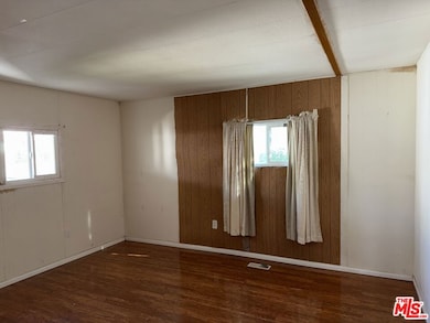 20401 Soledad Canyon Rd unit 124, Canyon Country, CA 91351 - photo 4