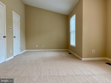 9682 Woodhenge Ct, Burke, VA 22015 - photo 3