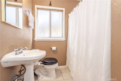 14345 Herron St, Sylmar, CA 91342 - photo 7