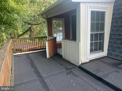 12727 Brewster Cir, Woodbridge, VA 22192 - photo 6