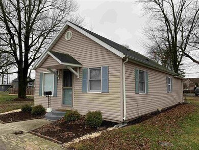 1026 S Scott St, Bluffton, IN 46714 - photo 2