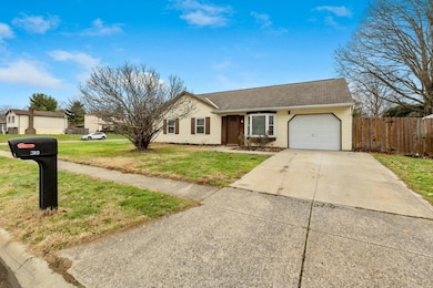 1 Car Garage / Double Driveway