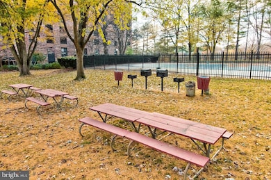 West Spring, Bethesda, MD 20817 - photo 3