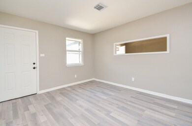 7724 Bretshire Dr, Houston, TX 77016 - photo 6