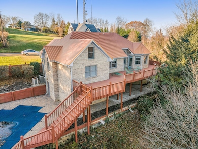 1375 Bonneville Dr, Morristown, TN 37814 - photo 7