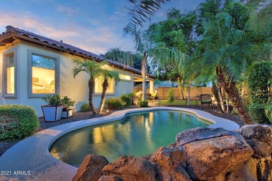 Pebble-Tec Swimming Pool
