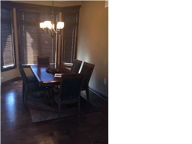Formal Dining