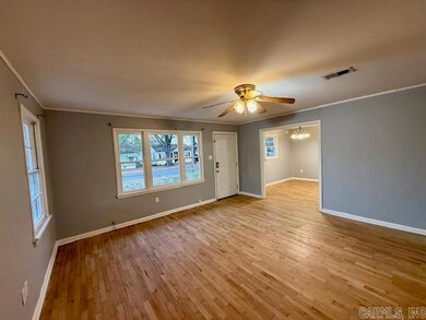 1415 Watkins St, Conway, AR 72034 - photo 5