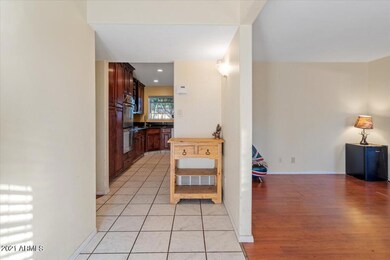 05-Foyer