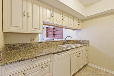 3126 S 101st East Ave unit 202, Tulsa, OK 74146 - photo 6
