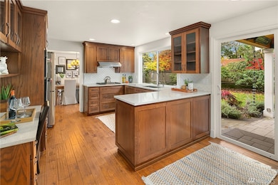 9014 SE 50th St, Mercer Island, WA 98040 - photo 7