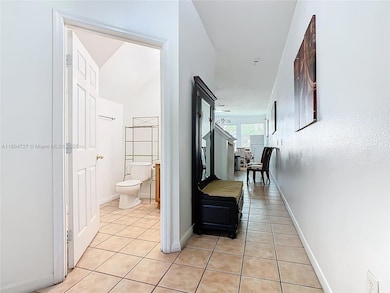Guest bathroom & hallway
