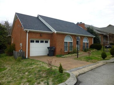 715 Maple Ct, Columbia, TN 38401 - photo 2
