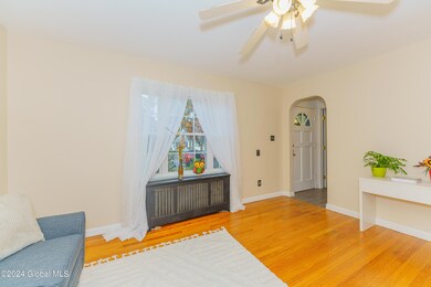 1116 Barber Dr, Schenectady, NY 12303 - photo 7