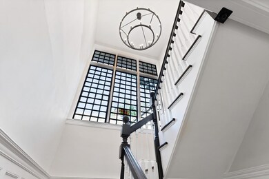 29 Algonquin St, Dorchester Center, MA 02124 - photo 5