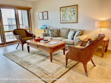 Southgate Condominium Association unit 3110, Palm Beach, FL 33480 - photo 3