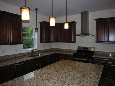 30 Putnam St unit 5, Needham Heights, MA 02494 - photo 5