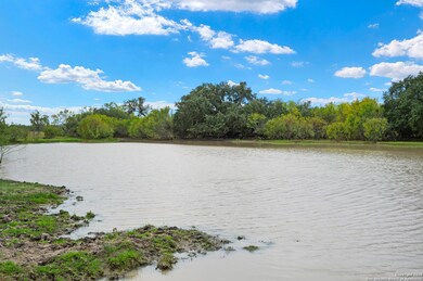 719 County Road 653, Devine, TX 78016 - photo 2