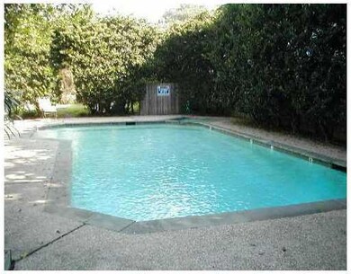 Swimming Pool/Hot Tub/Sauna.